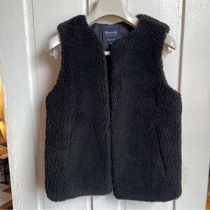 Madewell Black Sherpa Vest